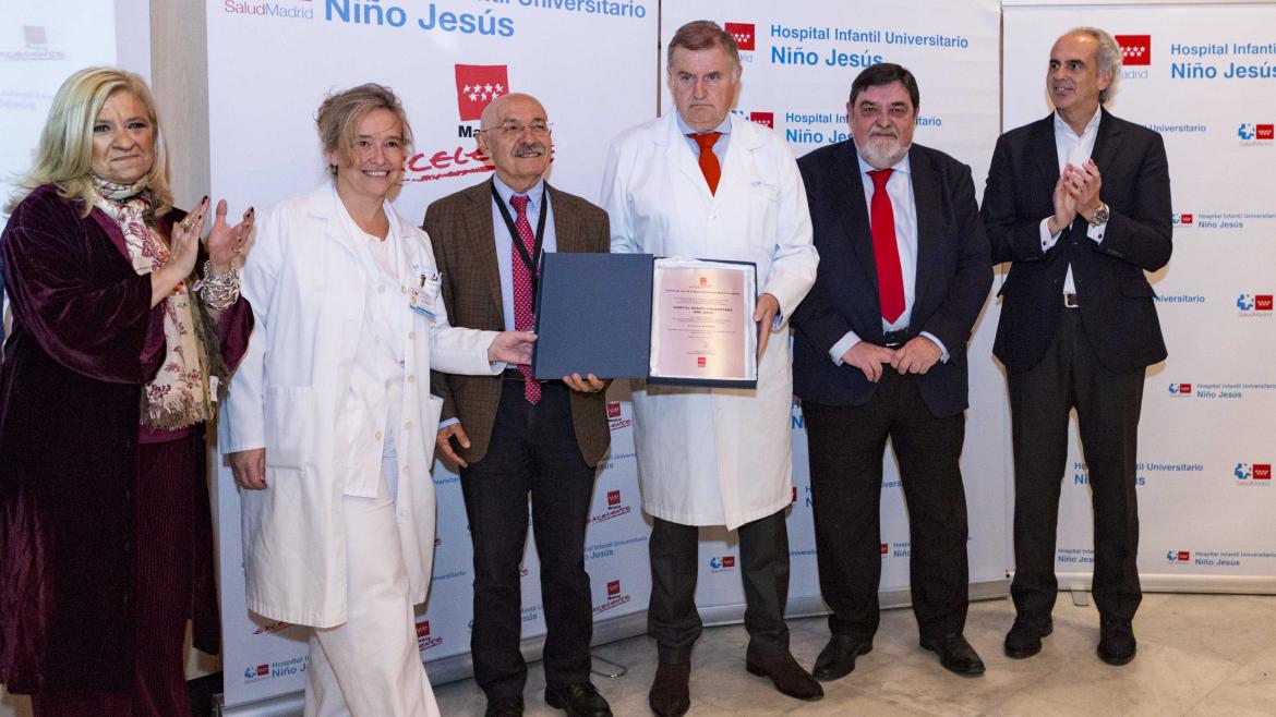 La Comunidad entrega la marca de garantía Madrid Excelente al Hospital Infantil Niño Jesús