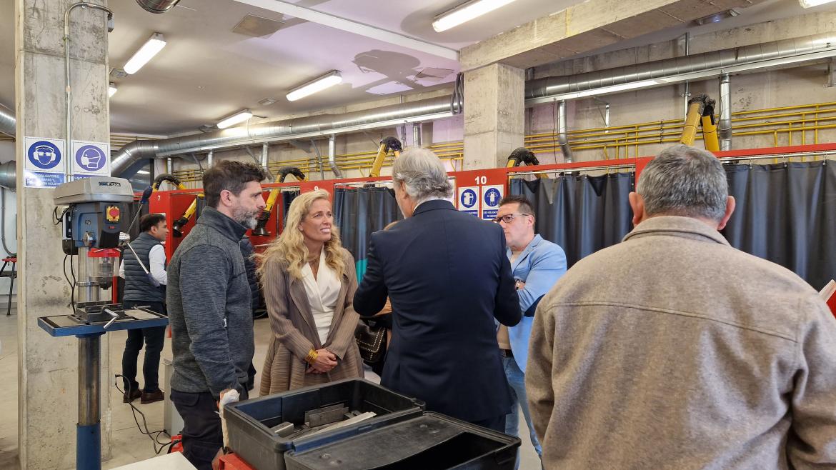 La consejera Rocío Albert durante su visita a la Fundación Laboral de la Construcción