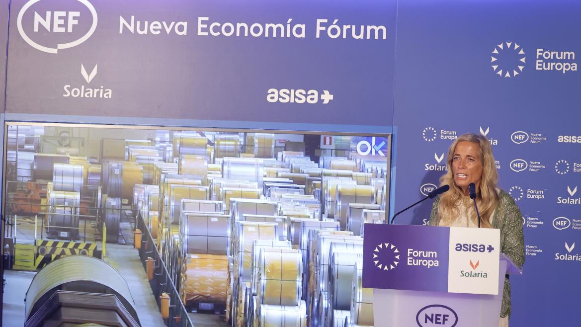 Albert asiste a la entrega del I Premio ASNEF en el Ámbito Económico La consejera Rocío Albert en la entrega del I Premio ASNEF en el Ámbito Económico