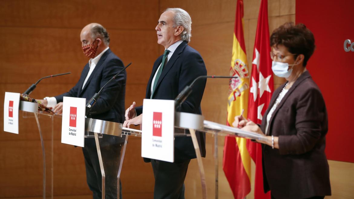 Enrique Ruiz Escudero, Antonio Zapatero y Elena Andradas