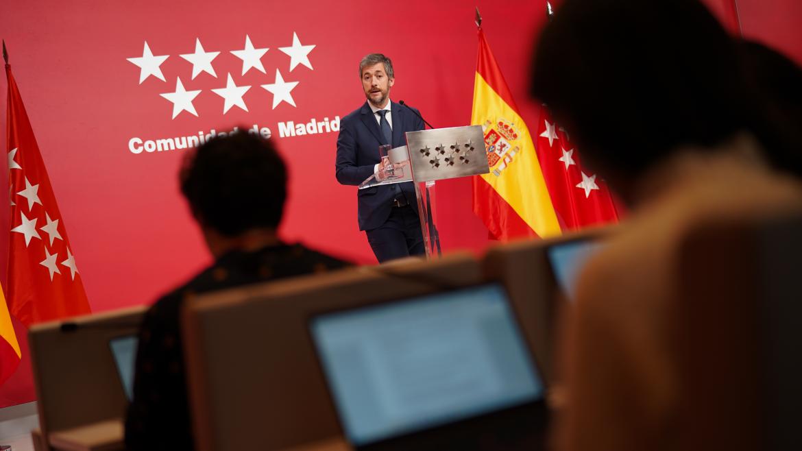El portavoz Miguel Ángel García Martín en la Real Casa de Correos