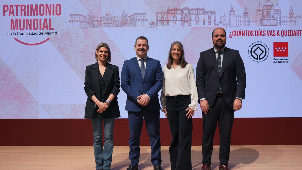 El consejero Mariano de Paco Serrano durante la presentación de los destinos Patrimonio Mundial de la Comunidad de Madrid en FITUR 2025