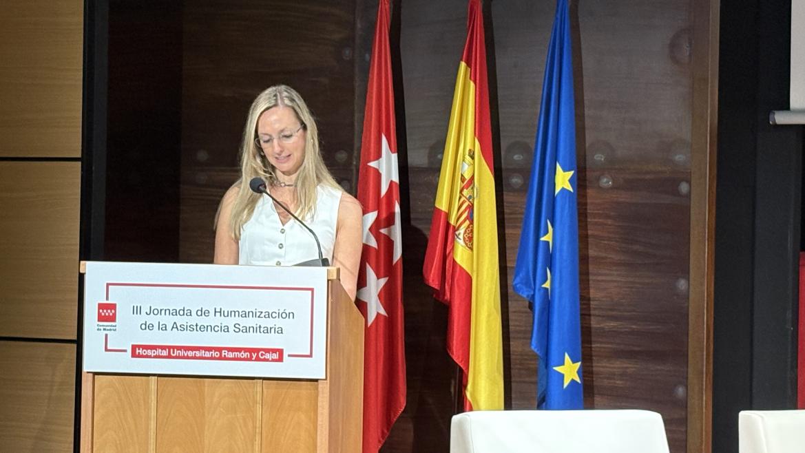 Gutiérrez inaugura la lII Jornada de Humanización La viceconsejera Laura Gutiérrez durante la lII Jornada de Humanización