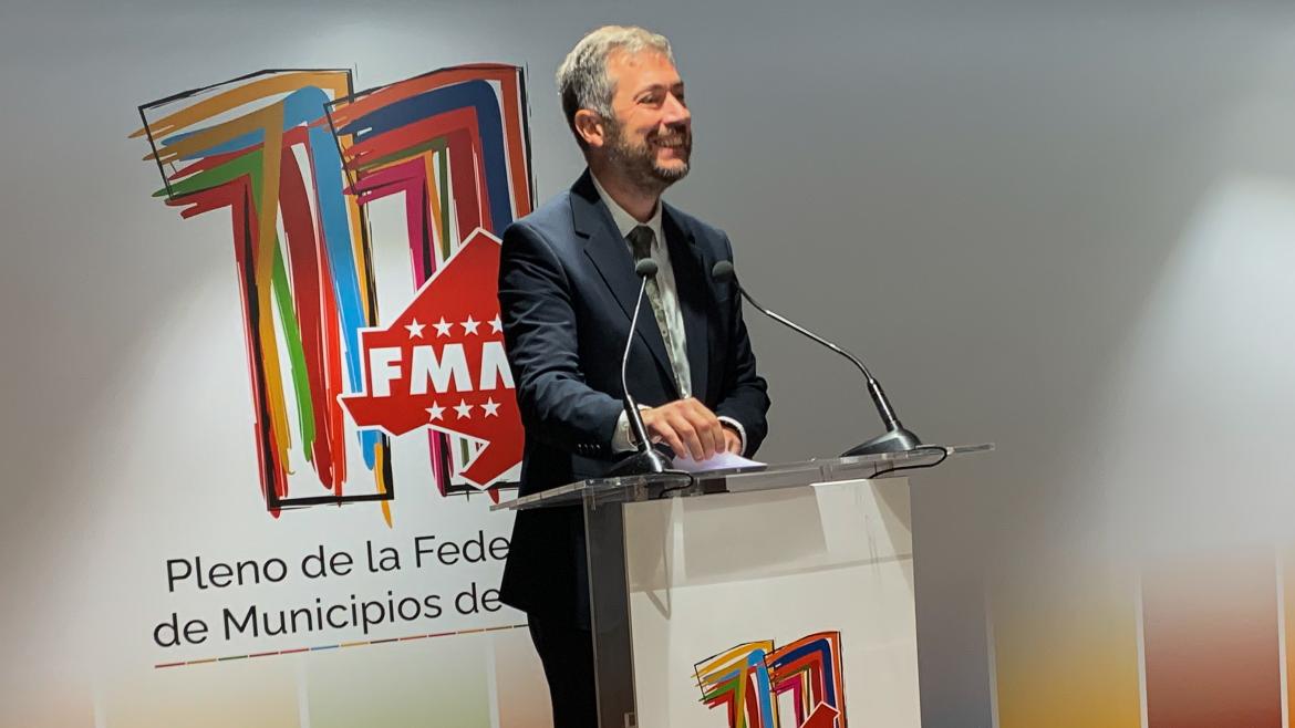 El consejero Miguel Ángel García Martín ha clausurado el XI Pleno de la Federación Madrileña de Municipios