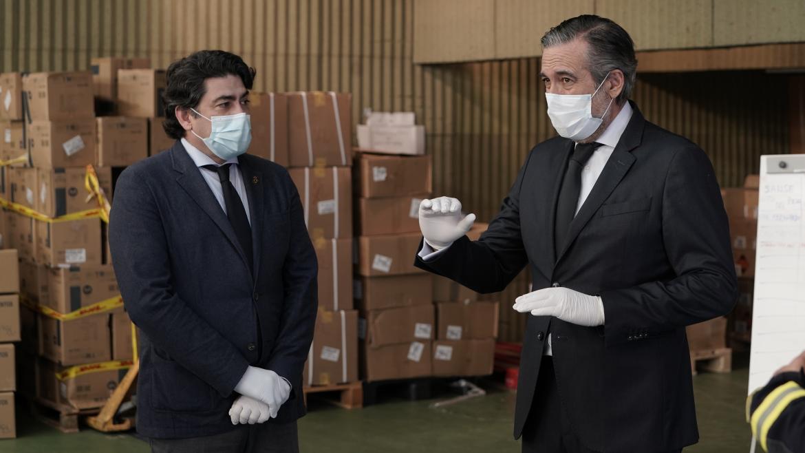 Lopez y Pérez hablando