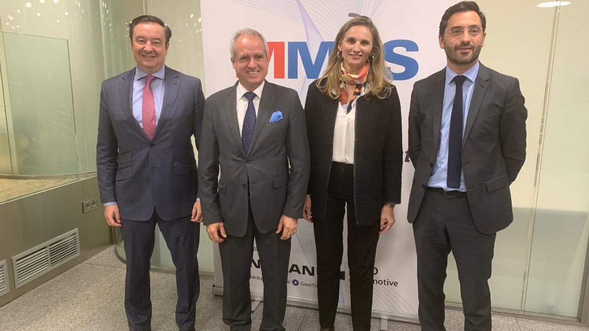 Paloma Martín durante la clausura de la presentación del Libro Blanco de la mesa de movilidad inteligente como servicio