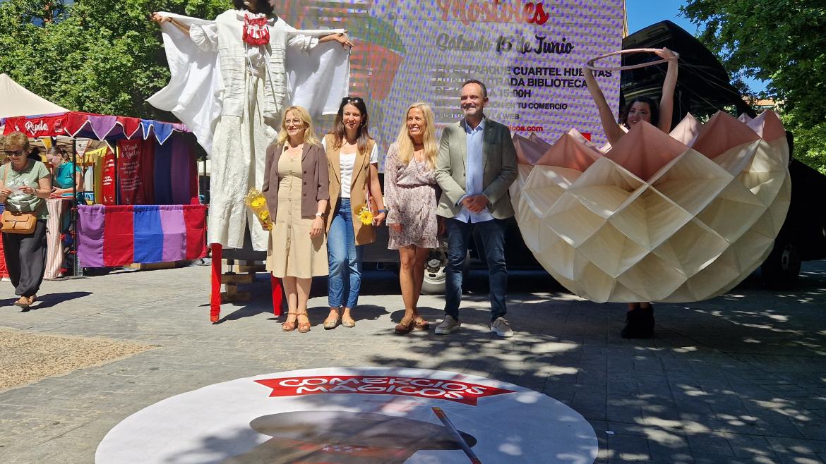 Rocío Albert en Móstoles con el programa Comercios Mágicos