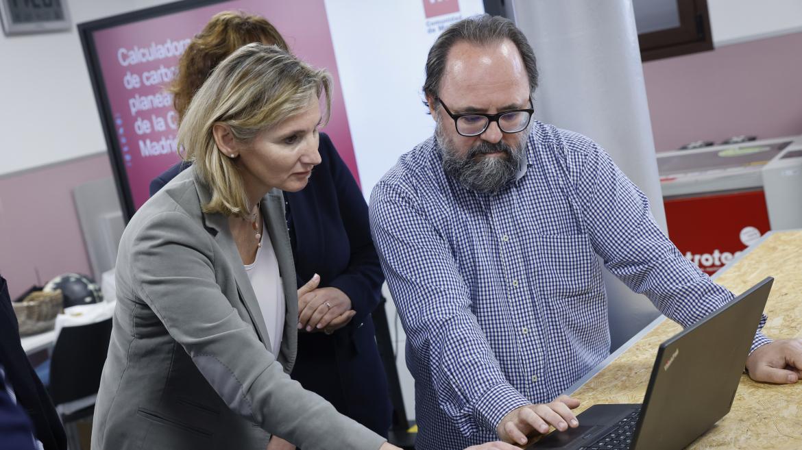 La consejera Paloma Martín visita la Universidad Nebrija
