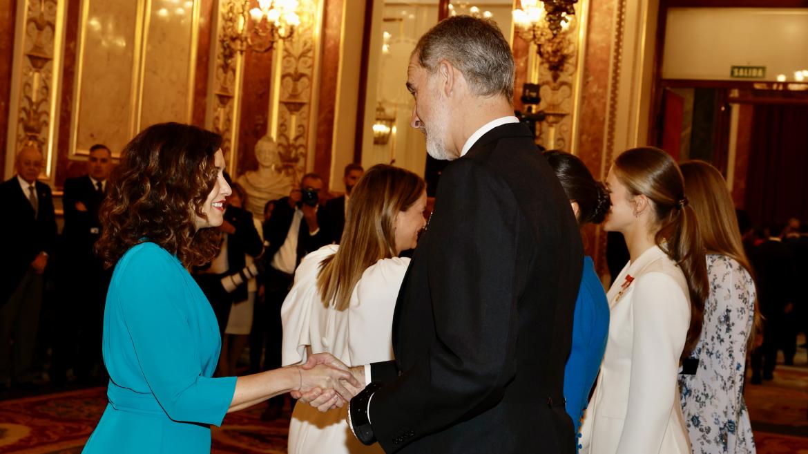 Imagen del artículo Díaz Ayuso asiste al juramento de la Constitución Española de la Princesa de Asturias