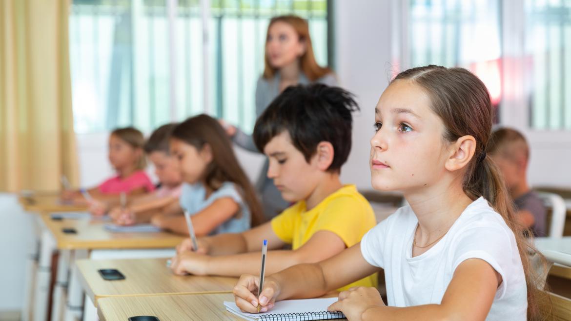 Imagen del artículo La Comunidad de Madrid financiará extraescolares y abrirá los colegios públicos en días no lectivos a partir del próximo curso