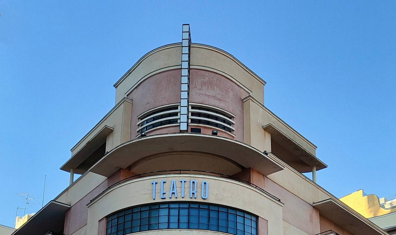 barceló facade detail