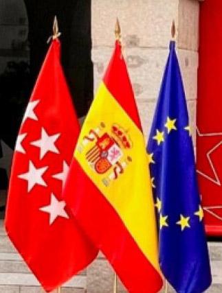 Banderas de la UE, España y la Comunidad de Madrid