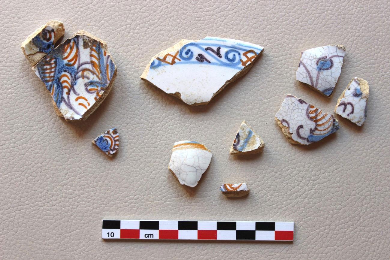 Fragmentos de cerámica de Época Moderna recuperados 