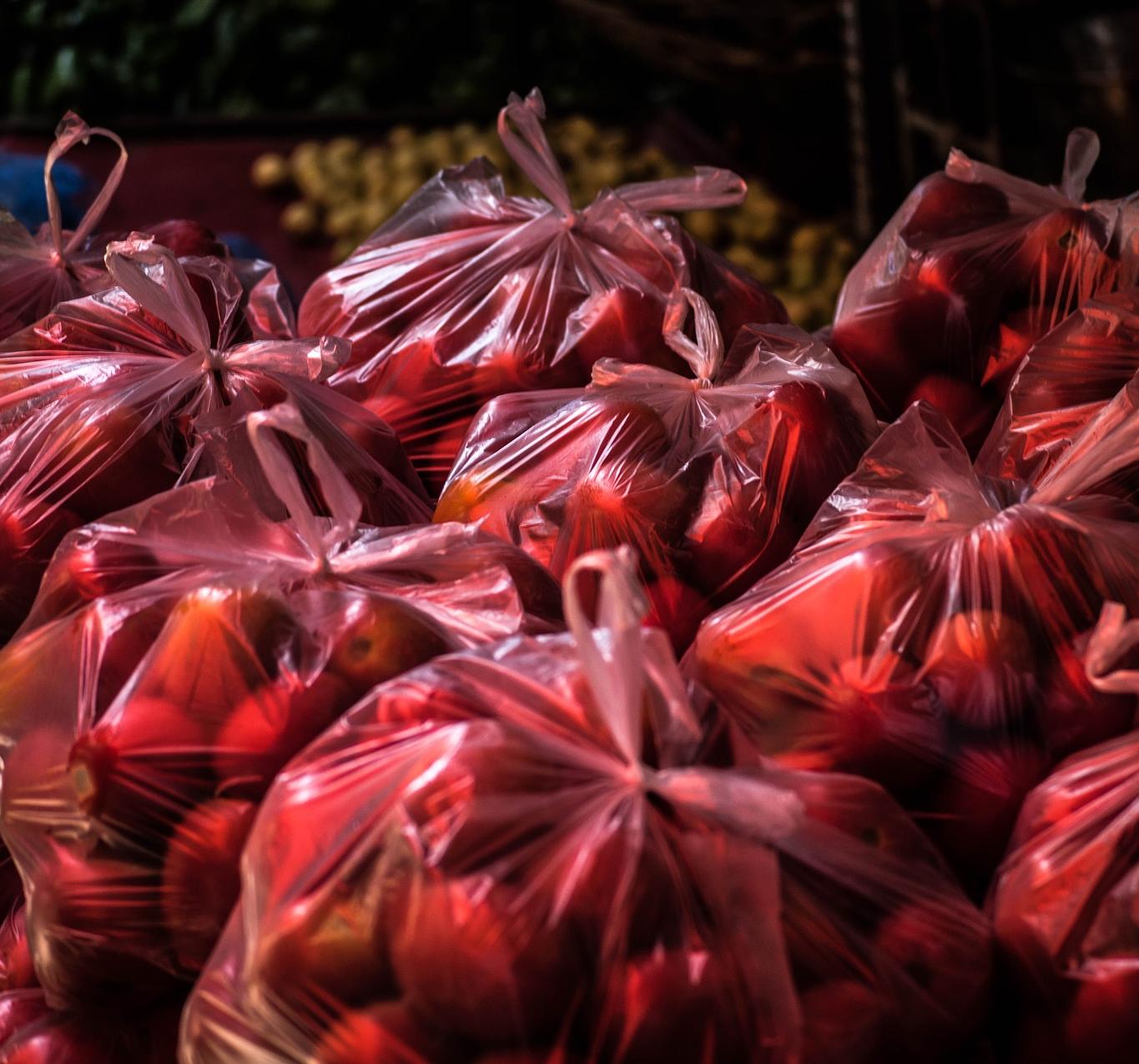Tomates en bolsas