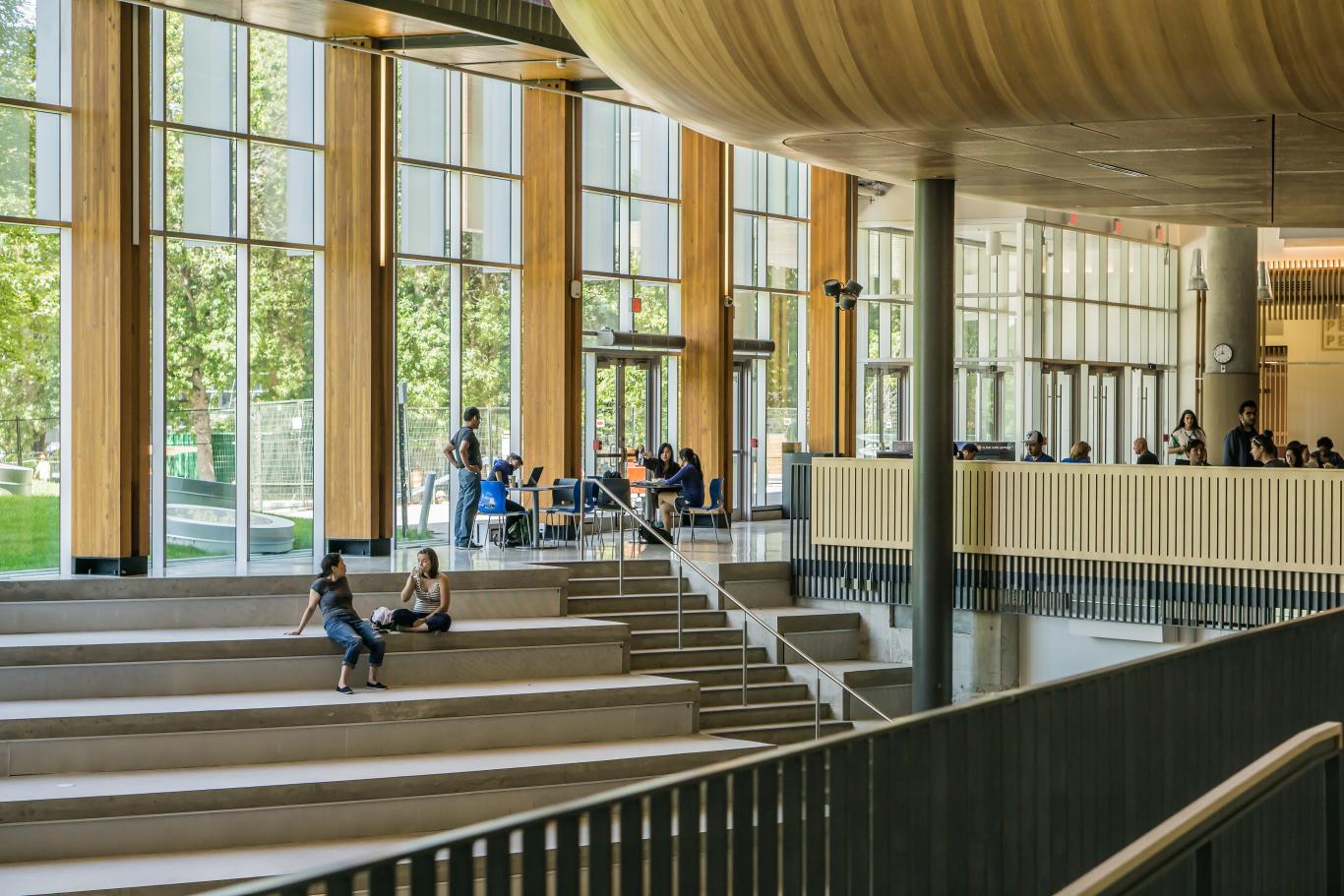 Interior de universidad