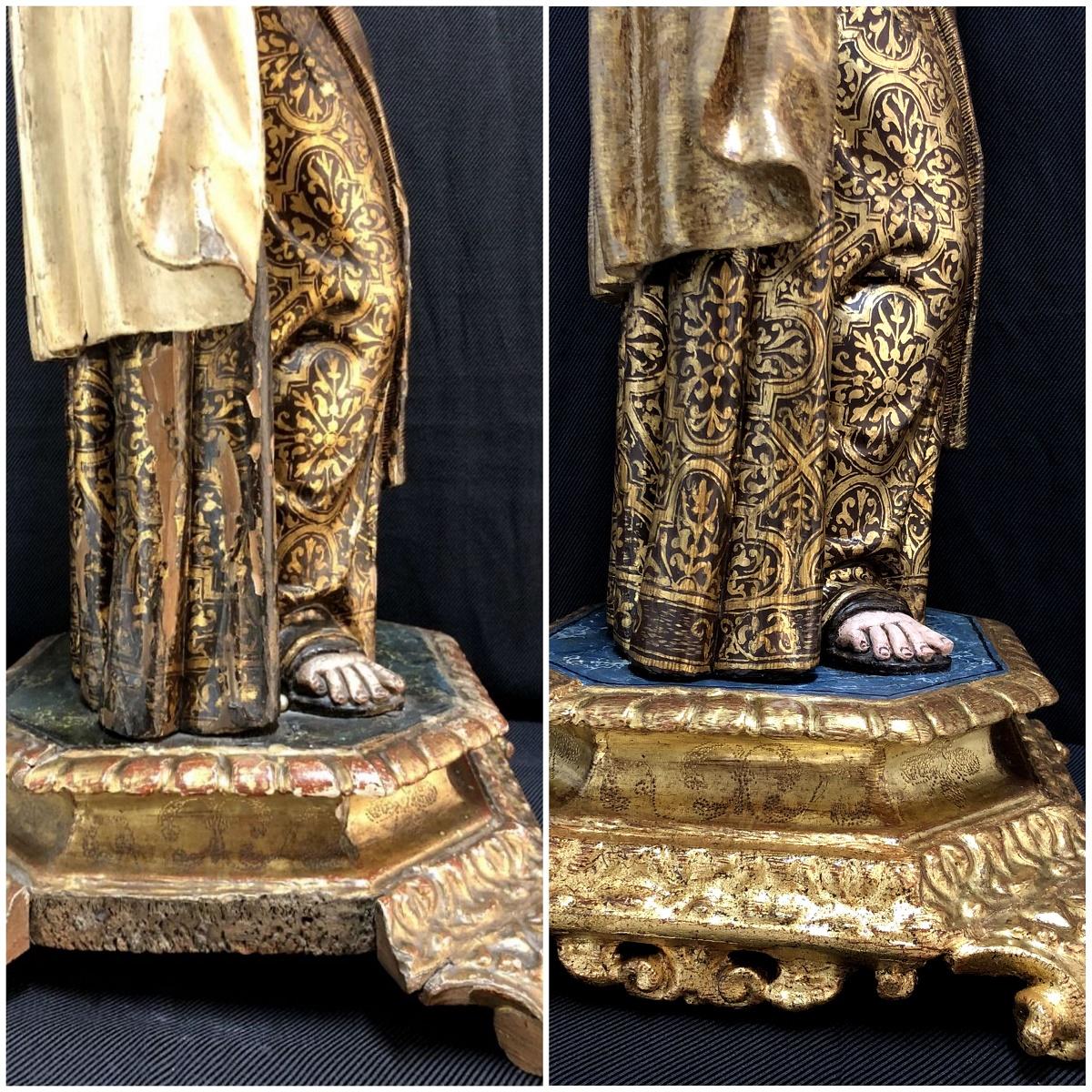 Comparativa de la parte inferior de la talla de Santa Teresa de Jesús y peana