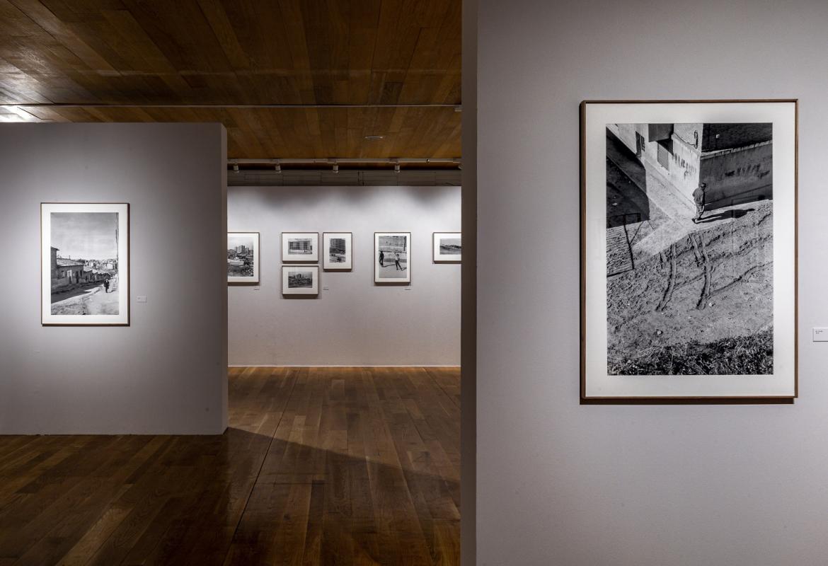 Panorámica de la sala de exposiciones Exposición Javier Campano Barrios Madrid 1976-1980