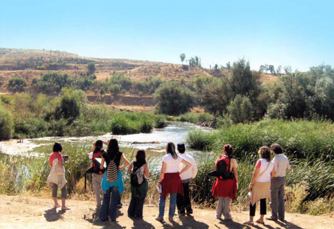 Senda guiada por la finca del Caserío de Henares