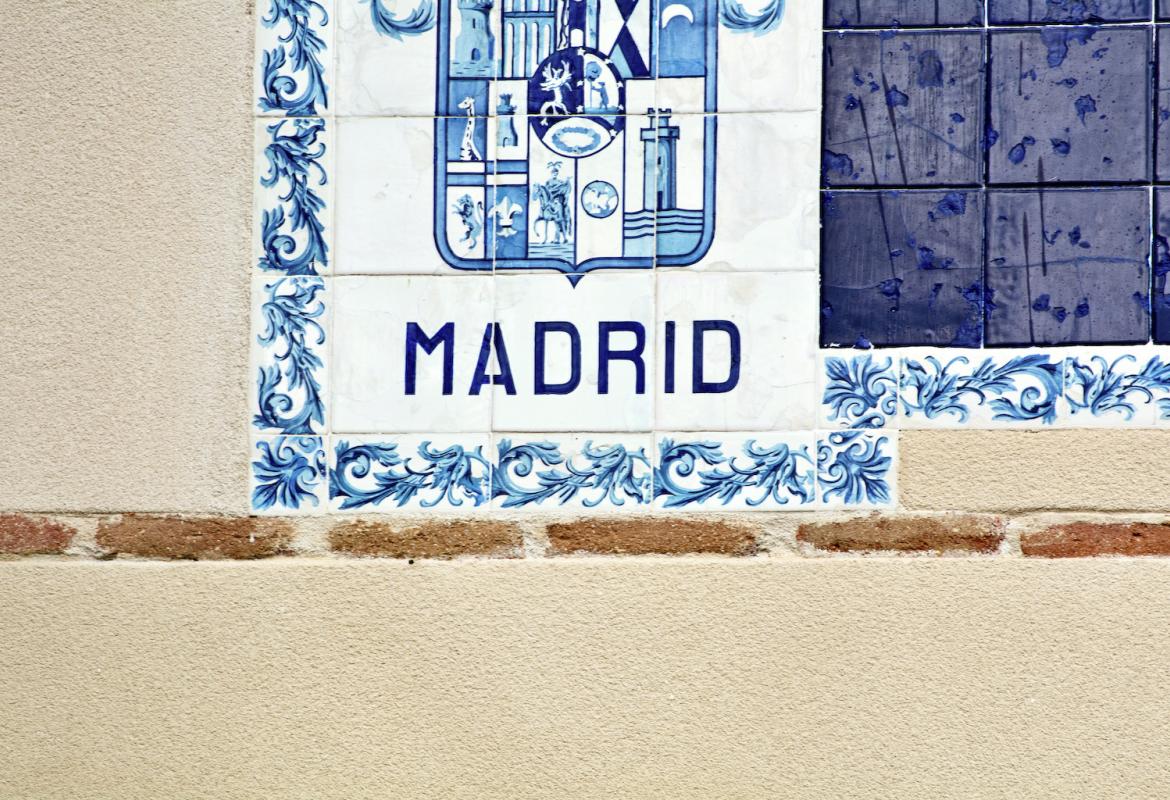 External canvas of the wall