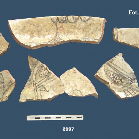 Imagen de distintos fragmentos de cerámica islamica del Yacimiento en Talamanca de Jarama