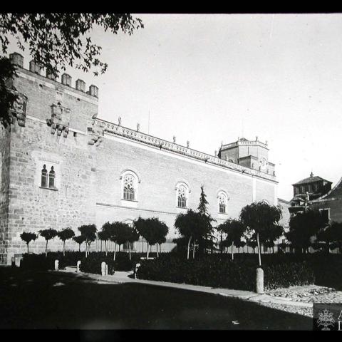  El arquitecto Rodolfo García-Pablos en el Palacio Arzobispal de Alcalá 1943-1948