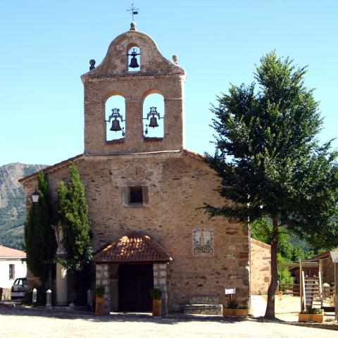 La Hiruela. Iglesia