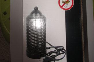 Lámpara antimosquitos